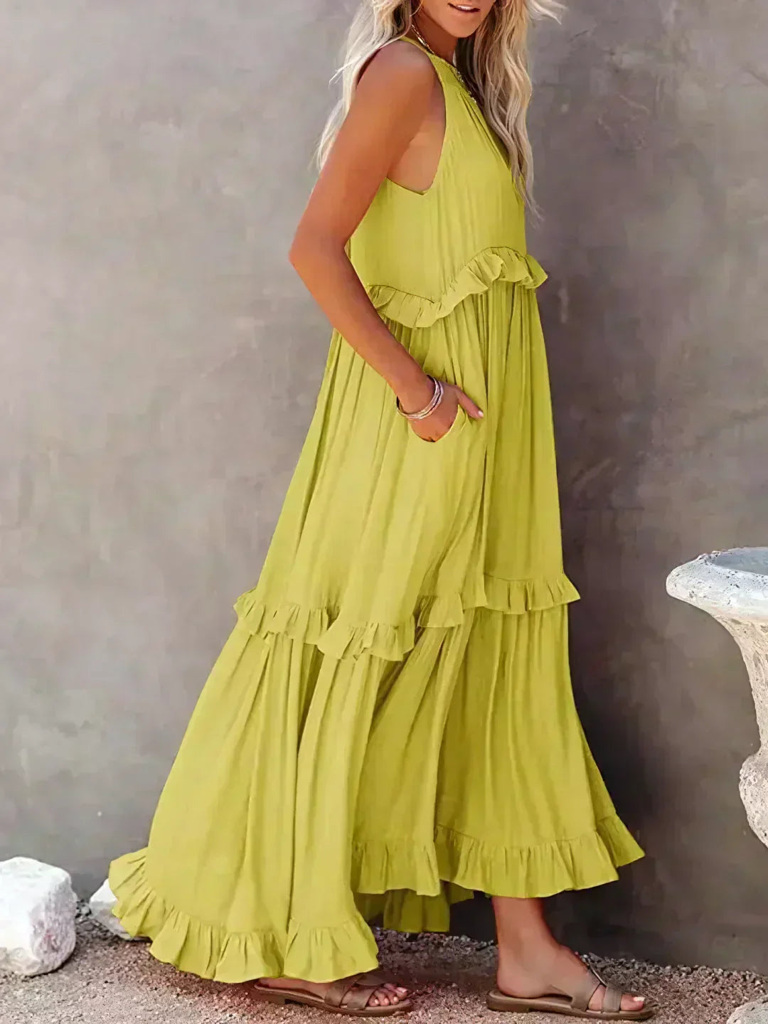 Lena Elegant Sleeveless Dress