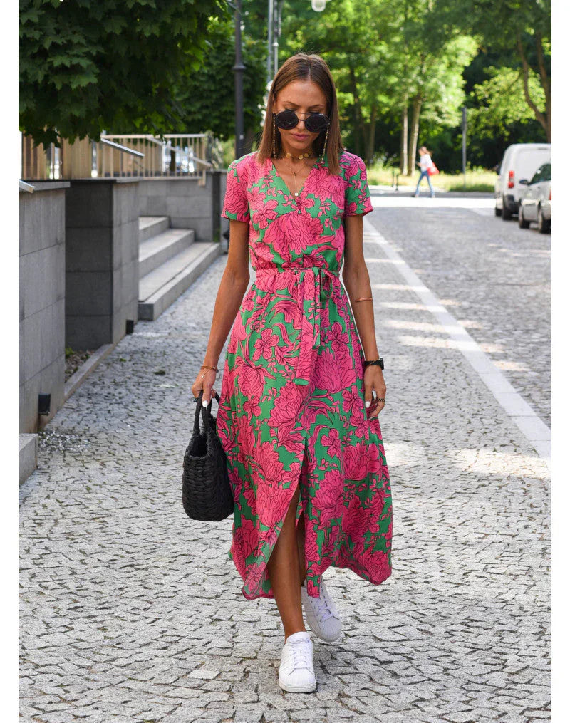 Clara Elegant Dress with V-Neckline and Flattering Cut