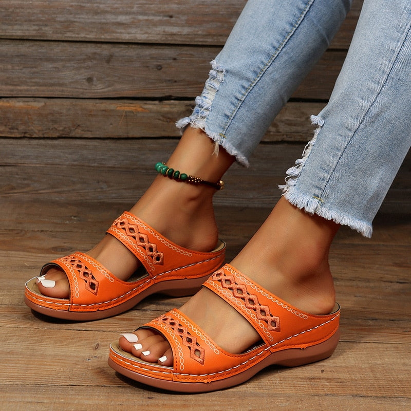 Elvie - Orthopaedic Sandals