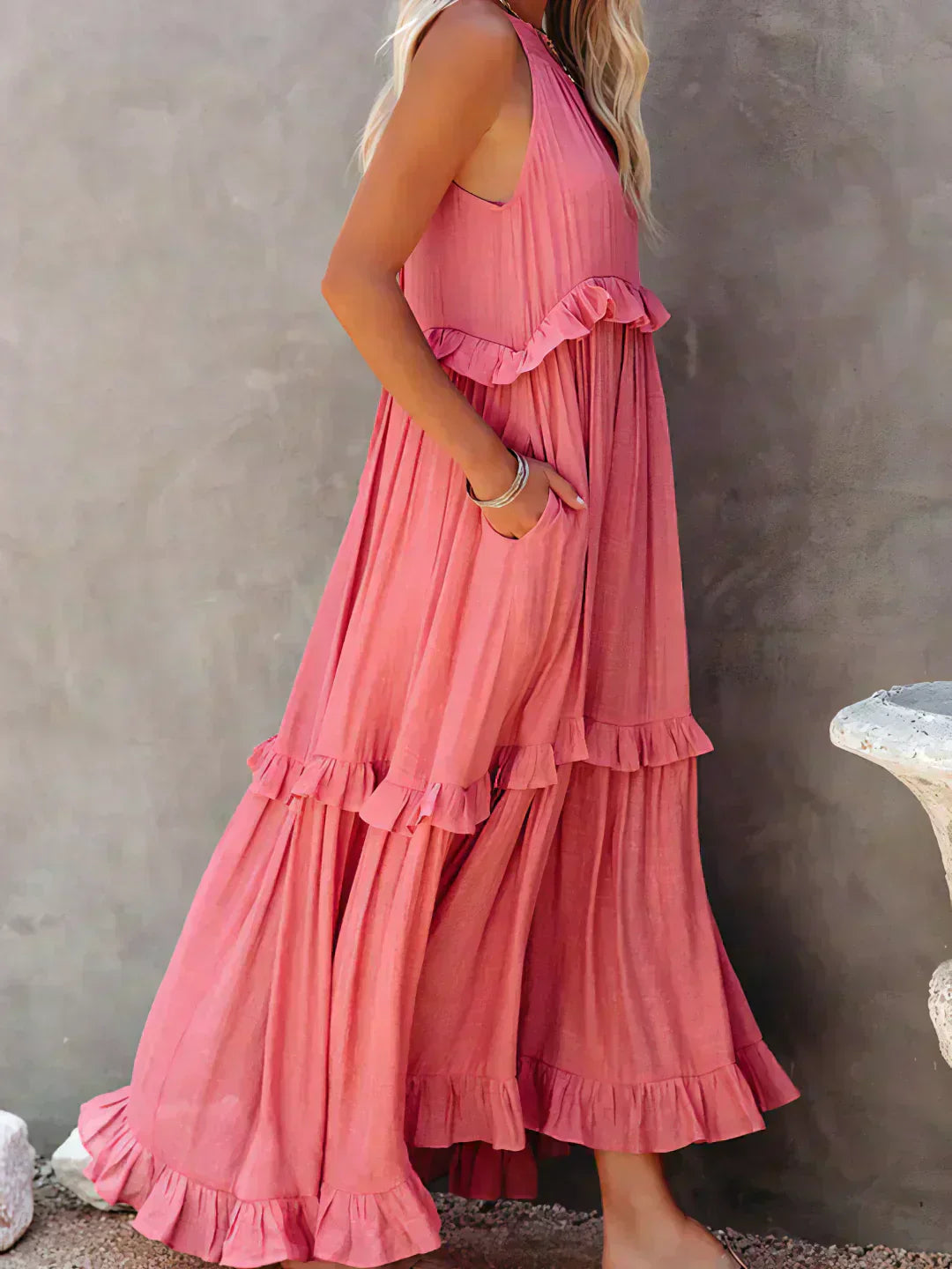 Lena Elegant Sleeveless Dress
